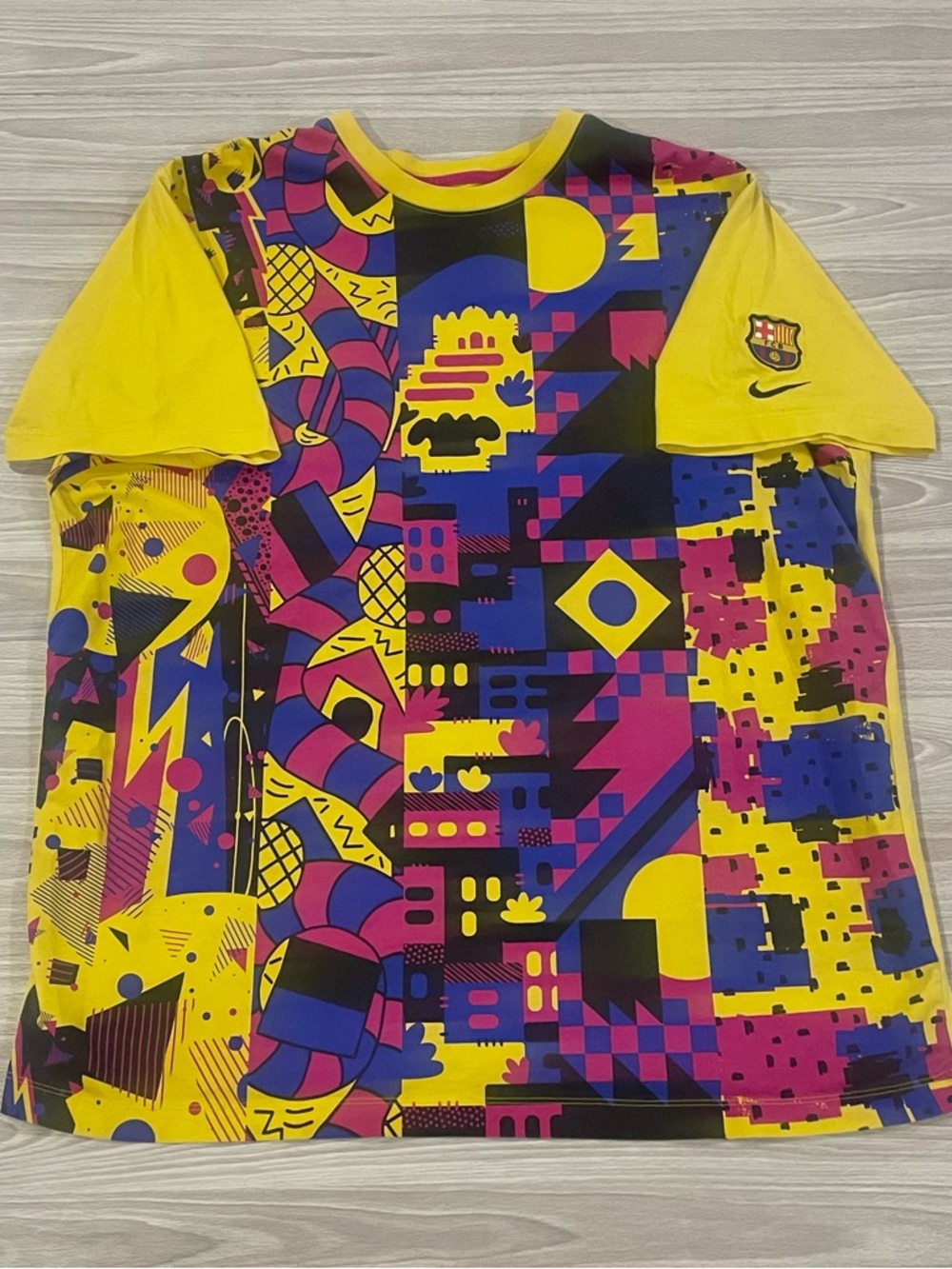 Nike Barcelona FC Futbol Soccer All Over Print T-Shirt AOP La Liga Men’s Size XL